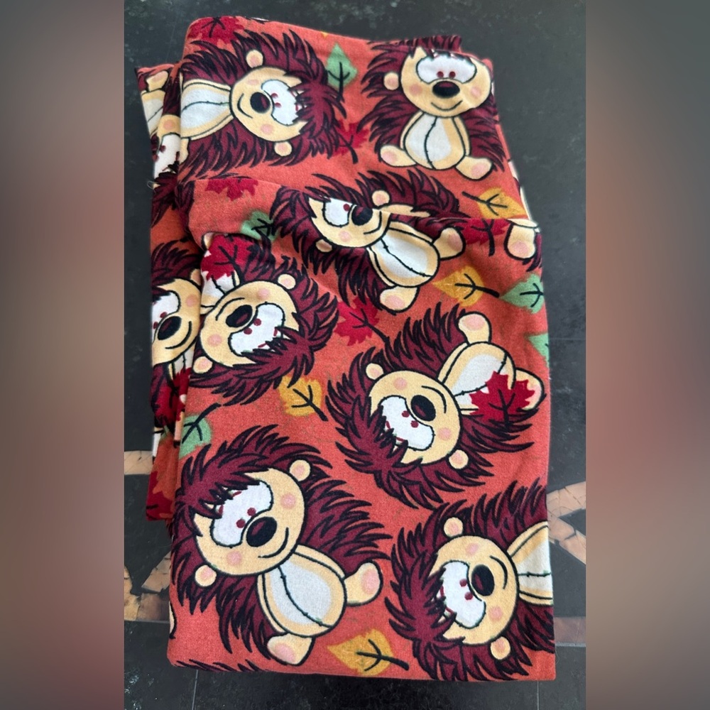 NEW OS Lularoe Hedgehog‎ Fall Leaves One Size Leggings, HTF NWT